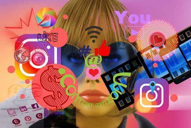 Social Medias for Artists Hashtag Strategy 